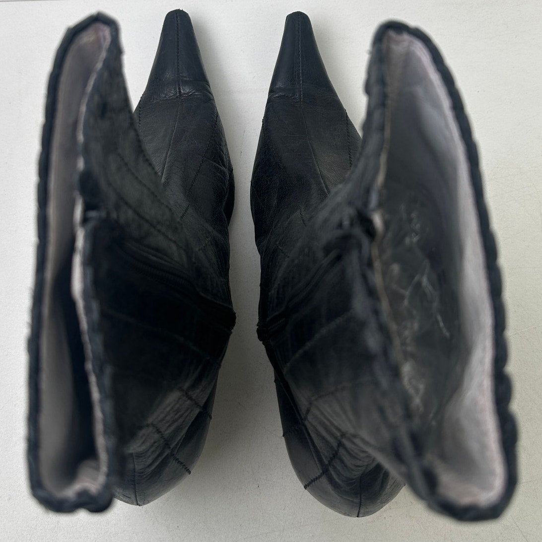 Vintage Briarwood Black Leather Pointed Toe Kitten Heel Boots Women's Sz 10