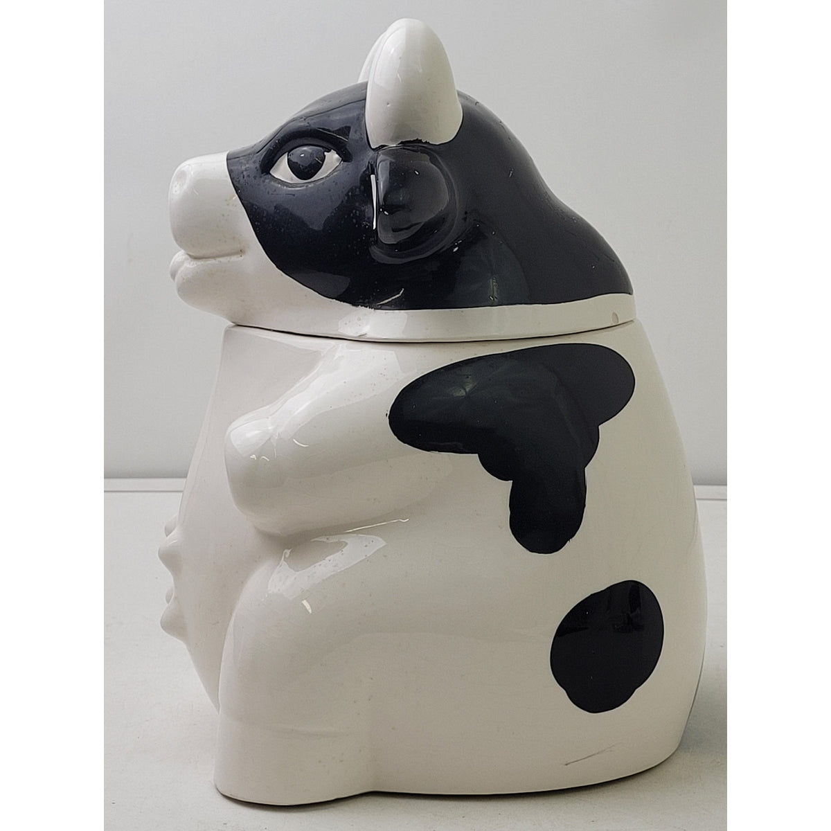 Vintage Ceramic Black & White Sitting Farm Cow Cookie Jar