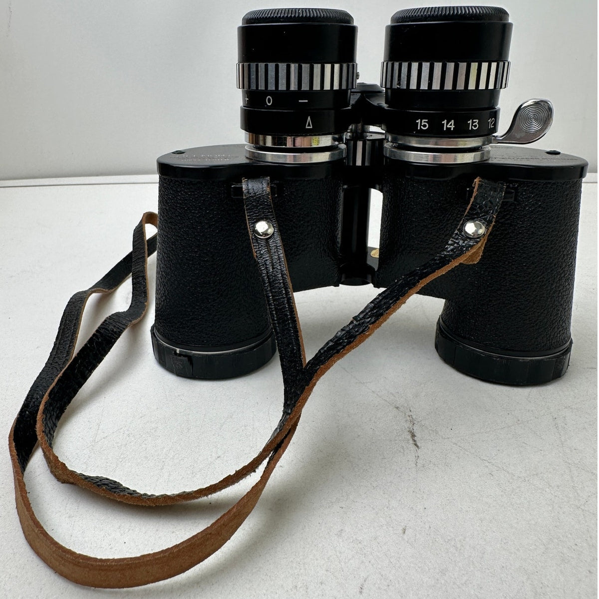 Vintage Belmont Tri-Tested Extra Wide Angle Zoom Binoculars 7X-15X35 with Case