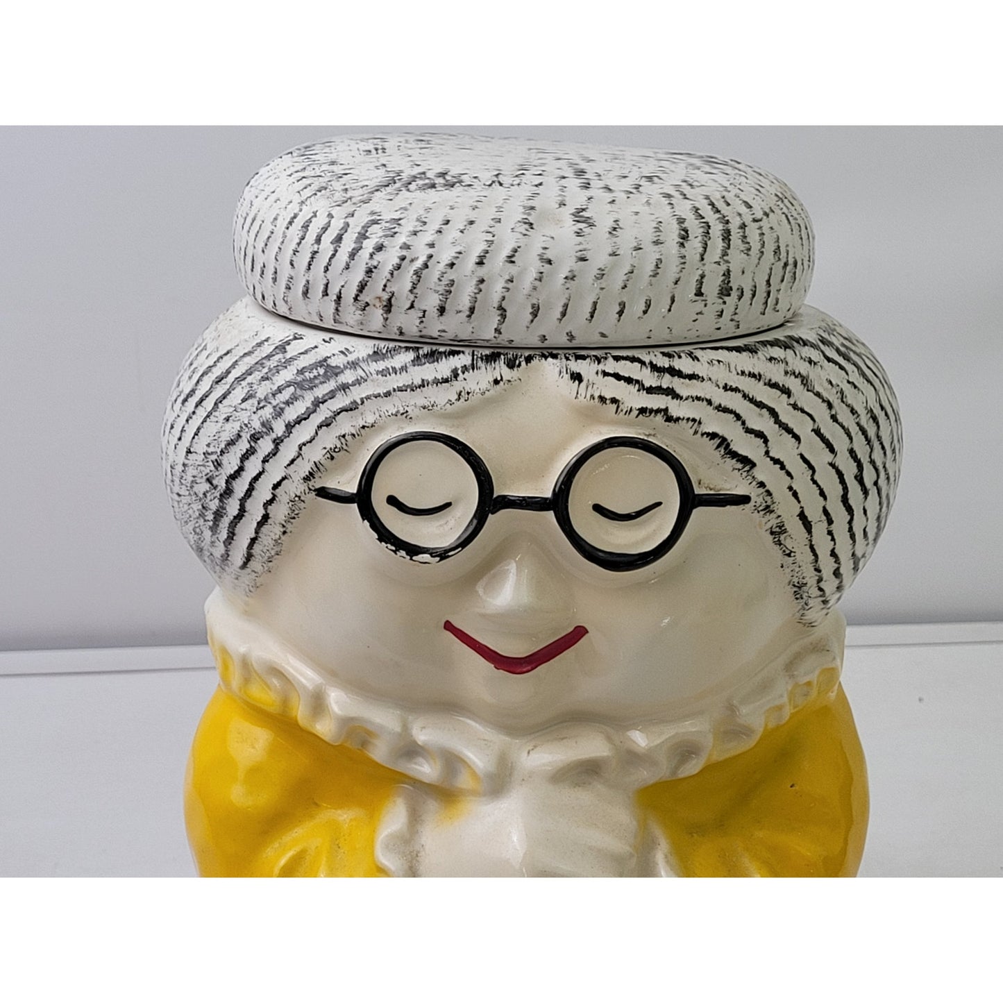 Vintage 1950s McCoy Granny Cookie Jar Yellow & Red