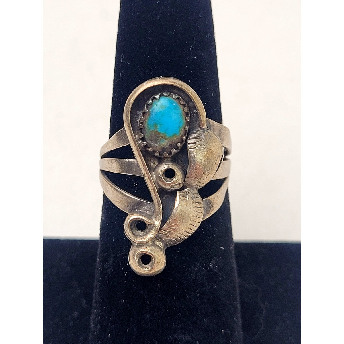 Vintage Navajo Turquoise Sterling Silver Ring Size 6.75