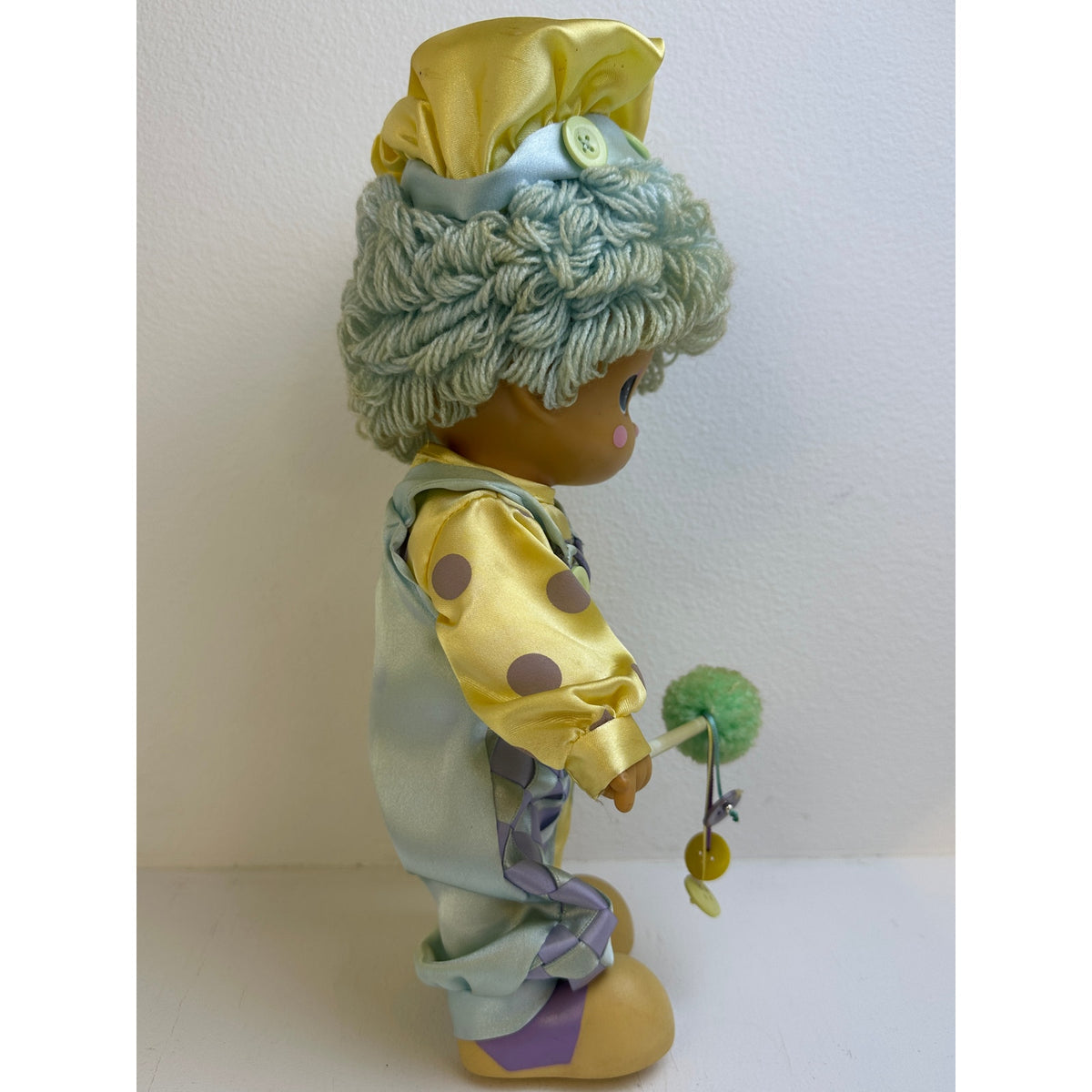 Precious Moments 1999 Buttons Limited Edition Clown Doll #1305