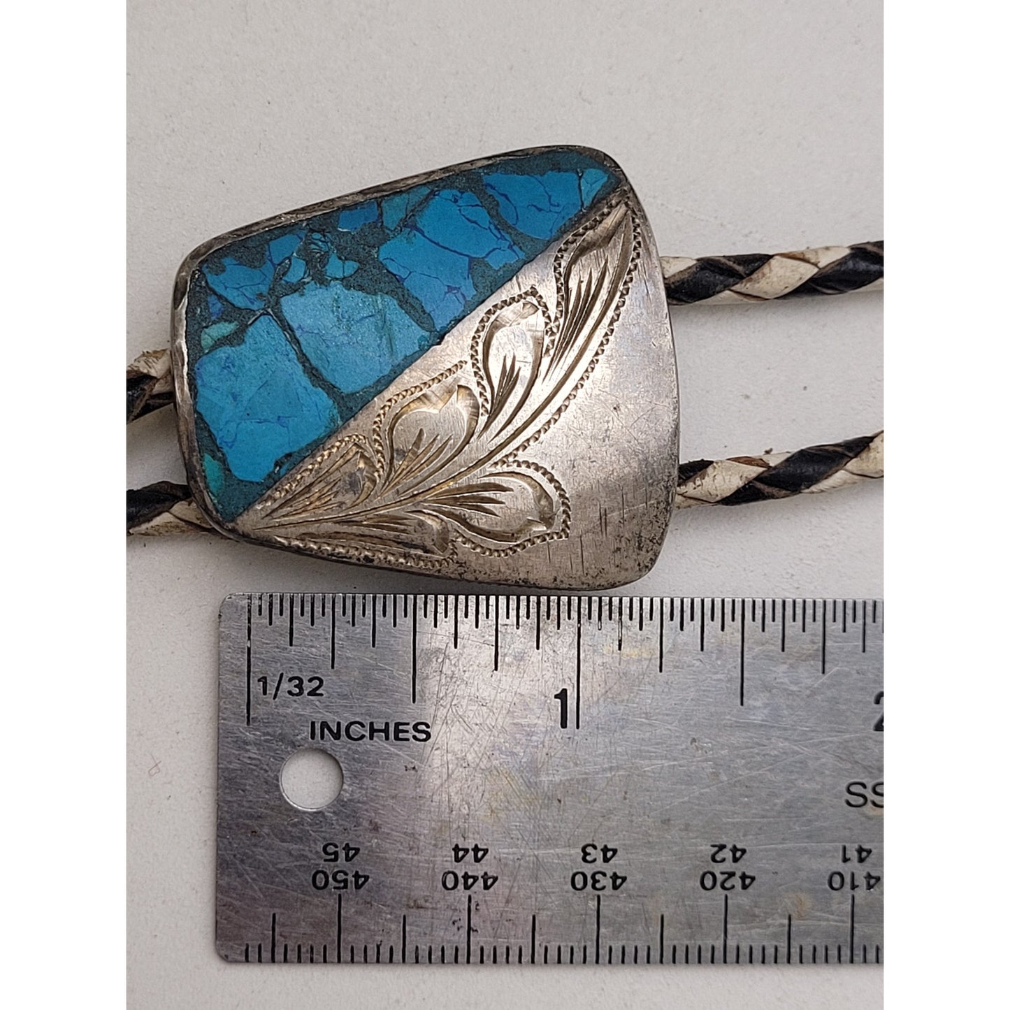 VTG Southwestern Americana Leather Bolo Tie w Etched Sterling Silver & Turquoise