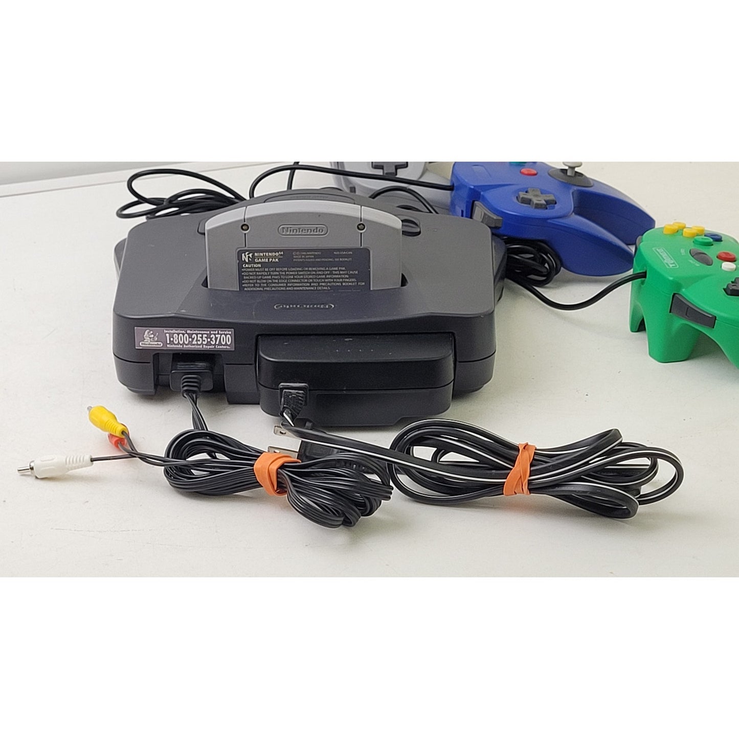 Nintendo 64 NUS-001 Console Bundle w 3 Controllers & Game | Tested & Working