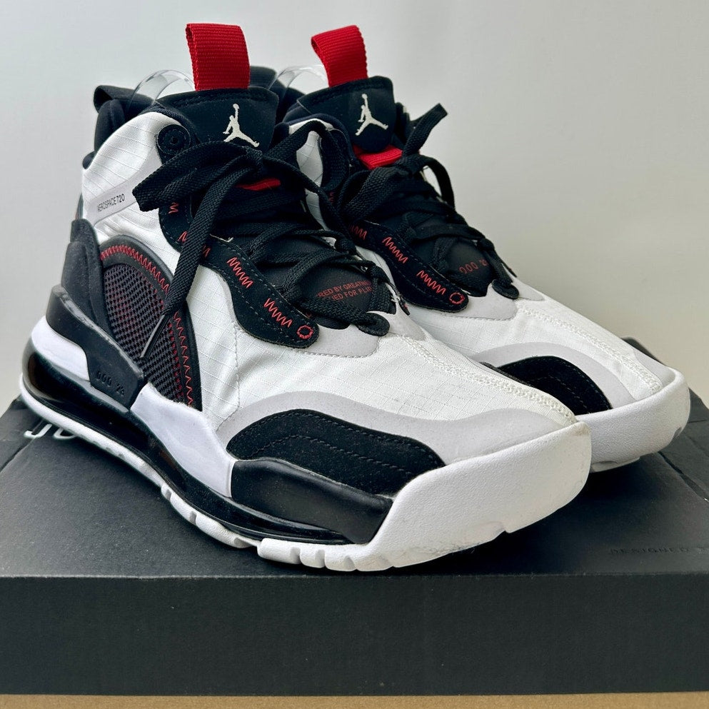 Jordan Aerospace 720 White Black Gym Red Sneakers Men's Sz 8.5