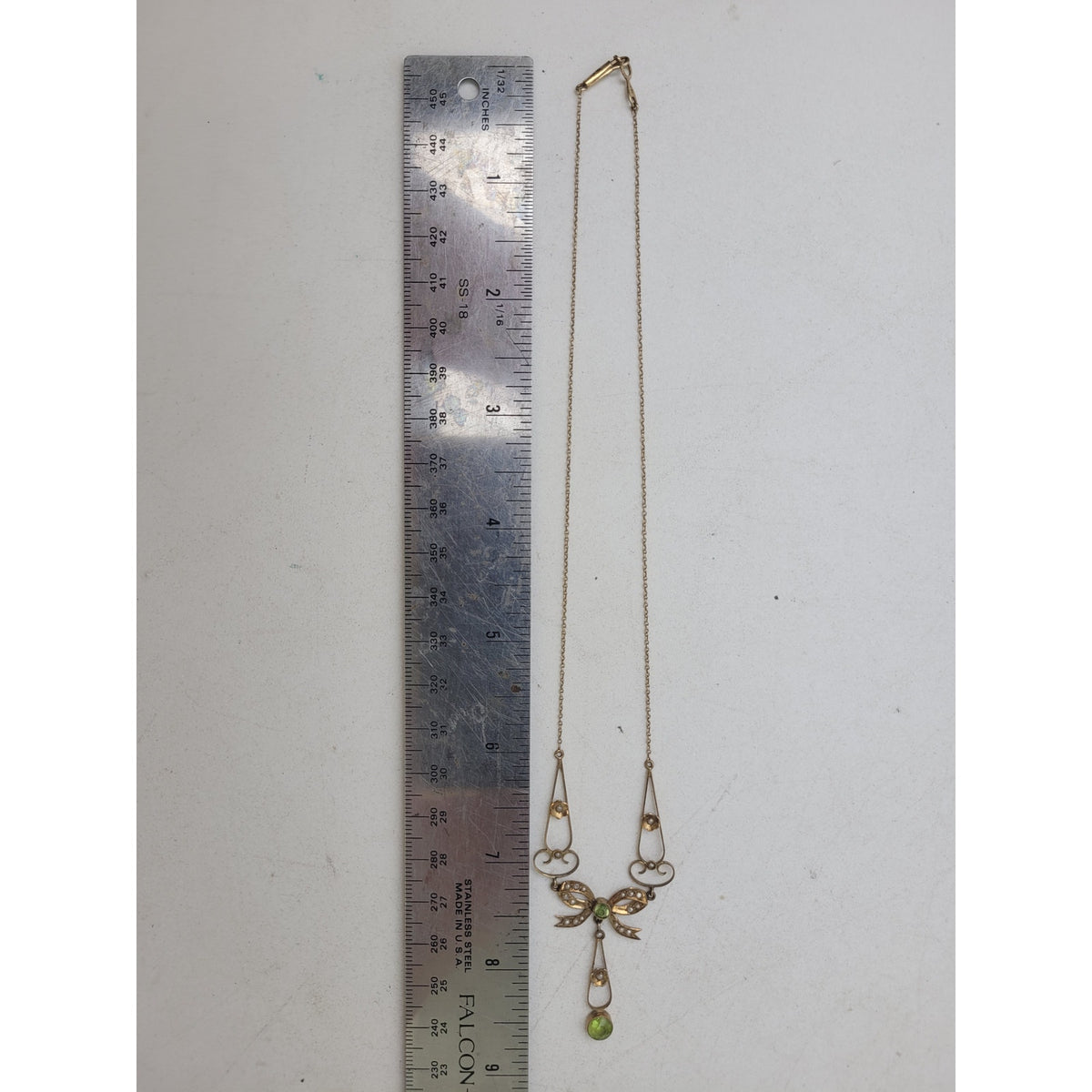14K Yellow Gold Art Nouveau Genuine Peridot & Seed Pearl Bow Drop Necklace w Box