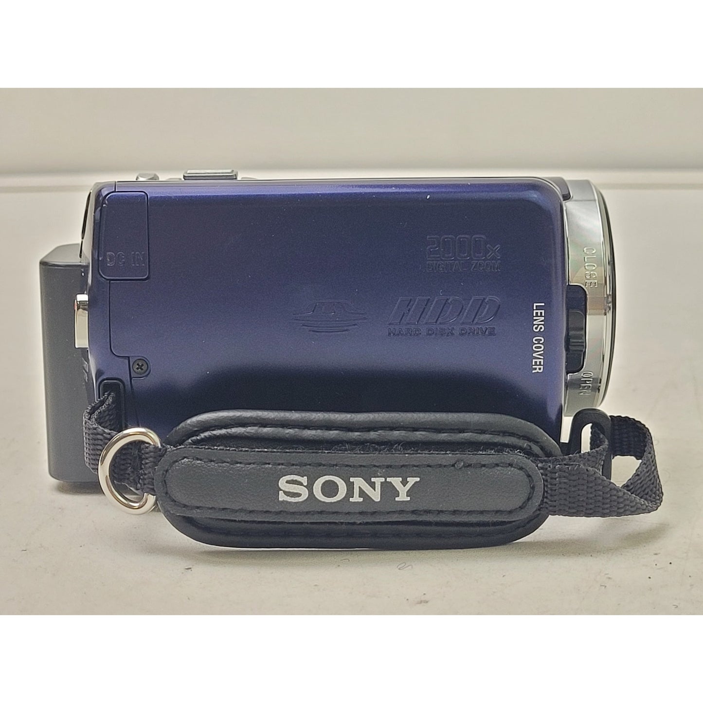 2010 Sony Handycam DCR-SR68 Digial Camcorder & Case | 60X Zoom | 80GB | Blue