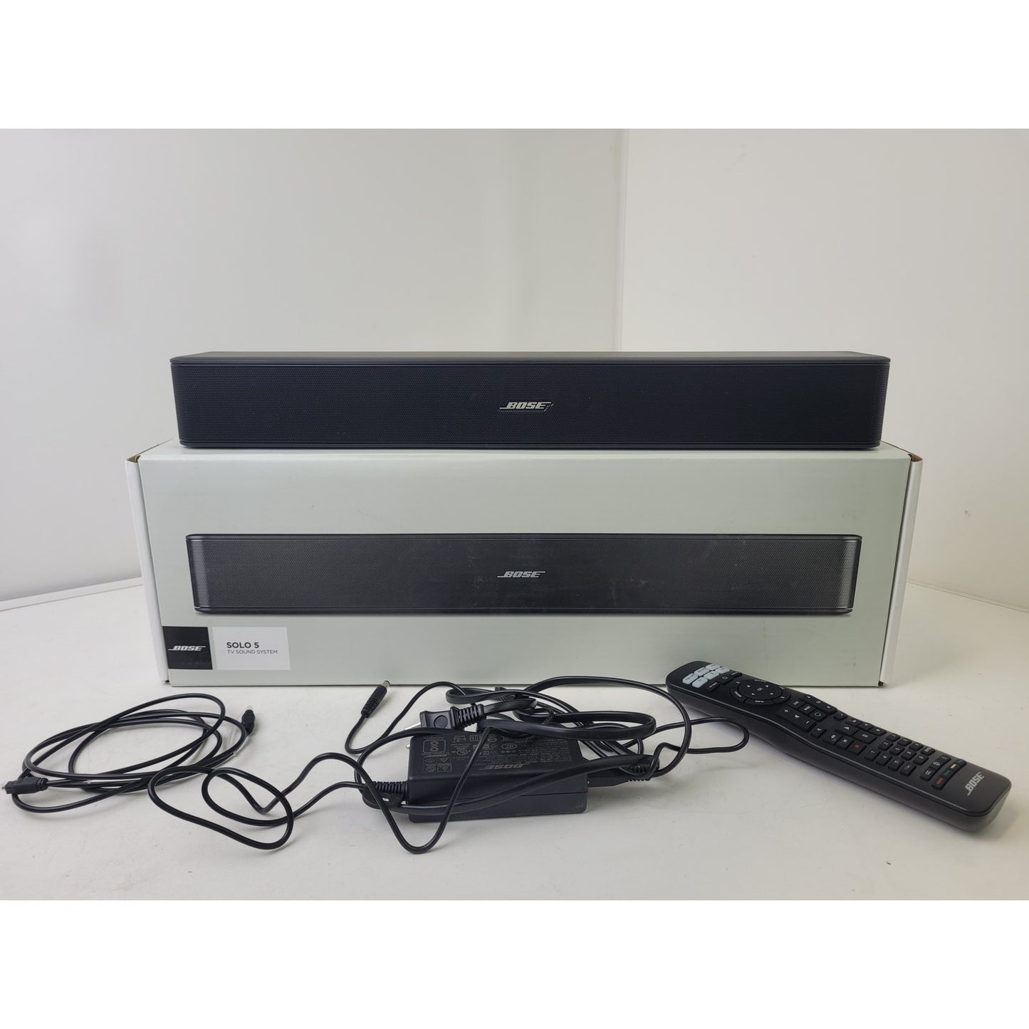 Bose Solo 5 TV Sound System Compact Soundbar | Open Box