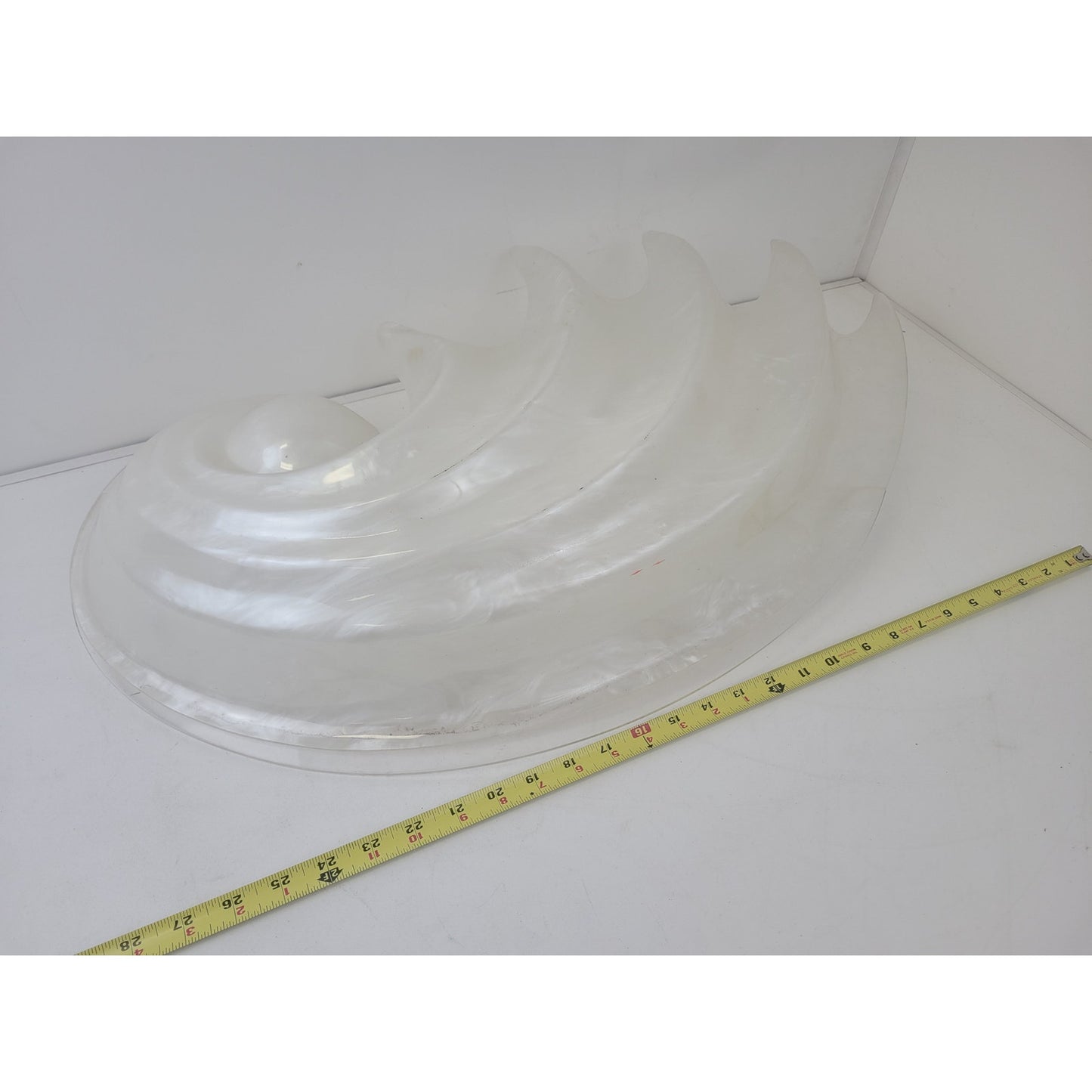 *RARE* Vintage 1970s Large Lucite Seashell Rougier Wall Light
