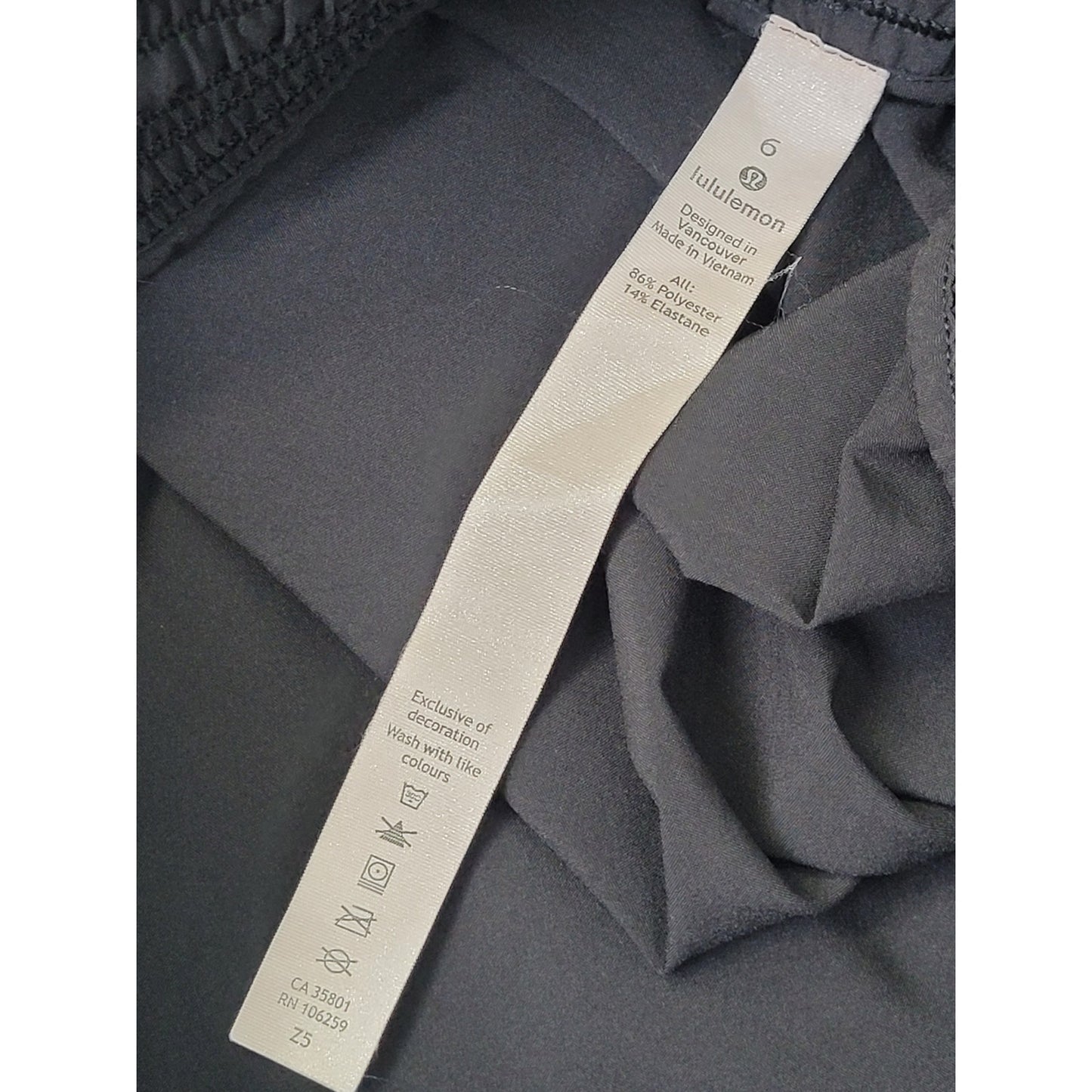 Lululemon The Everyday Skirt Black High Waist Athleisure Knee Length Sz 6