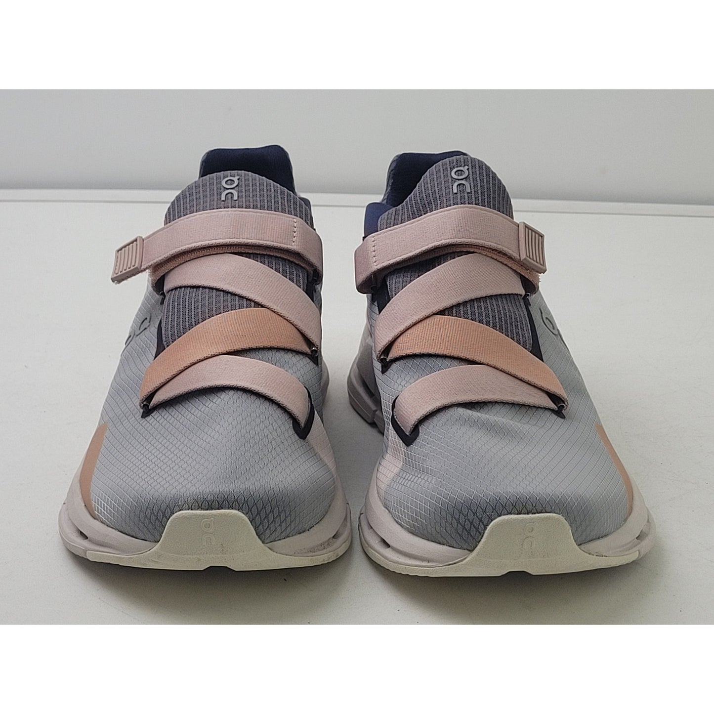 On Cloudnova Wrap Sneaker Athletic Running Shoes Women's Sz 10