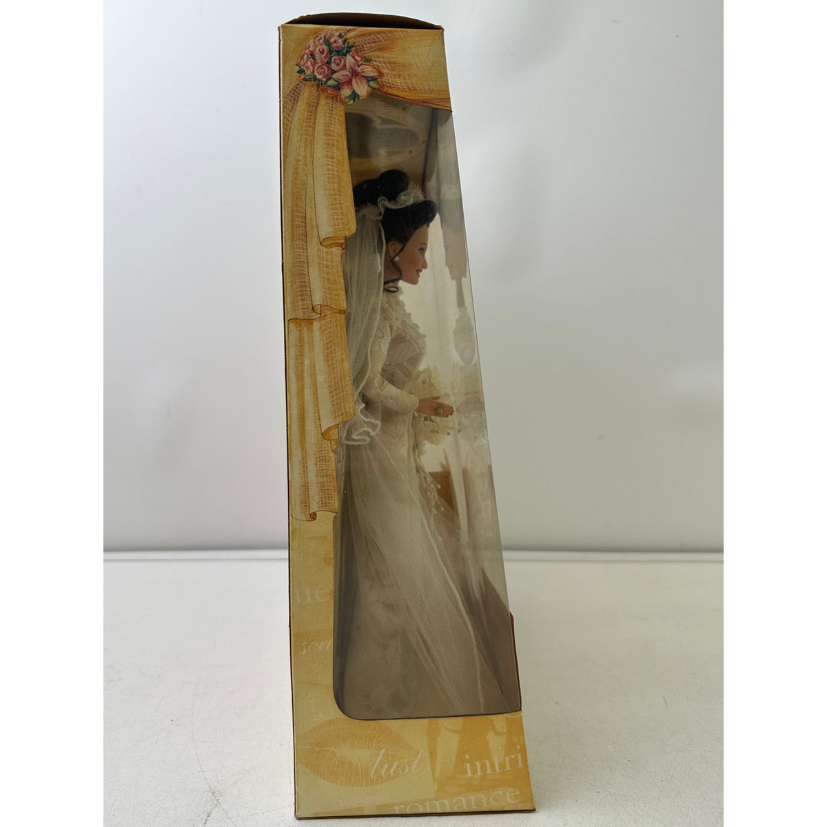 Vintage 1999 Mattel All My Children Erica Kane Champagne Lace Wedding Barbie NIB