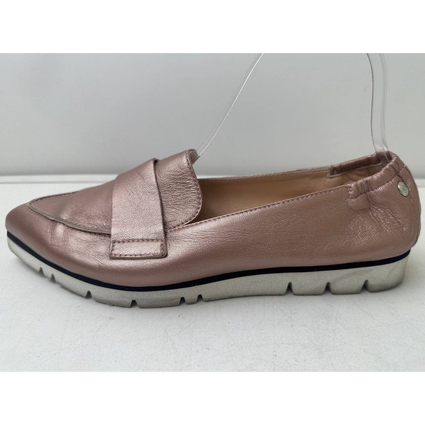 AGL Attilio Giusti Leombruni Metallic Rose Gold Micro Pointed Toe Loafers Women's Sz 8.5