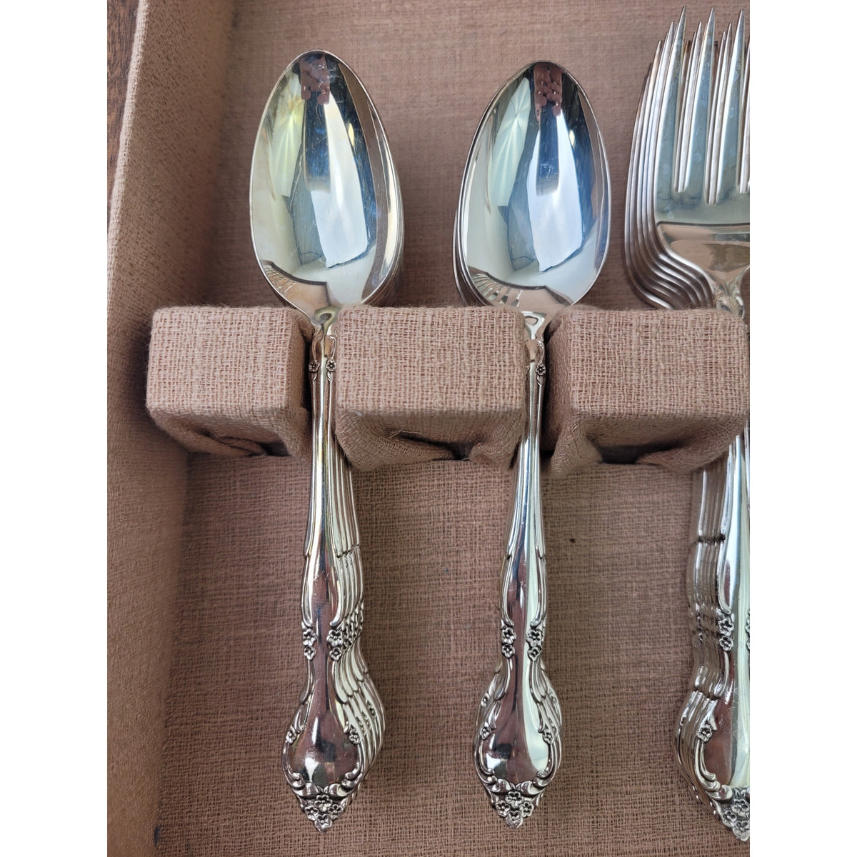 Vintage Oneida Community Silverplate Affection Pattern Flatwear Set of 50