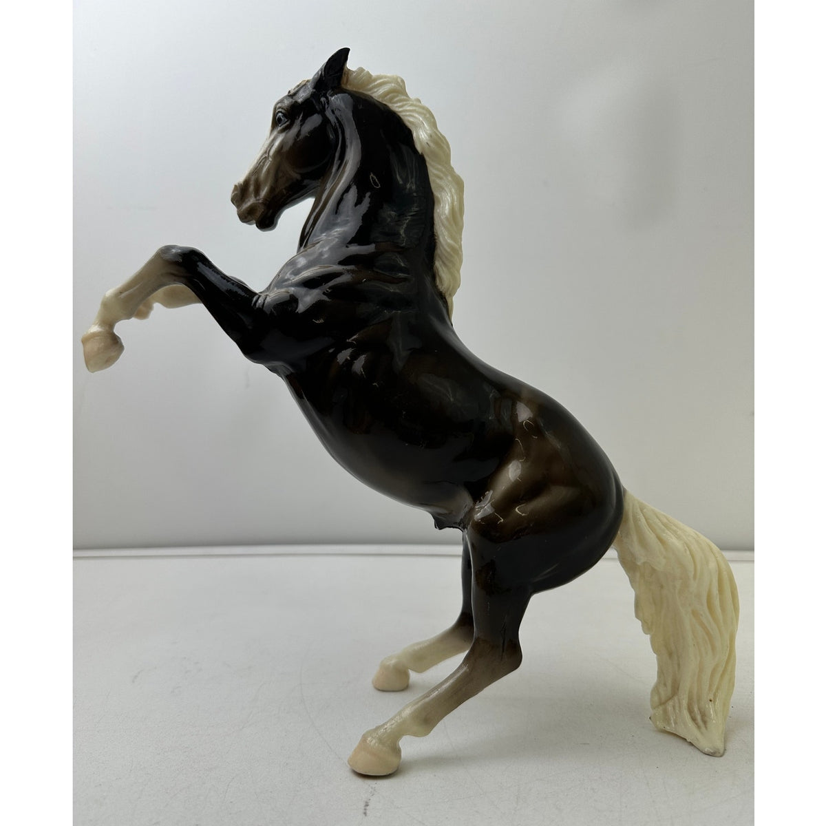 Vintage Breyer "King" Fighting Stallion #34 Glossy Charcoal Figurine