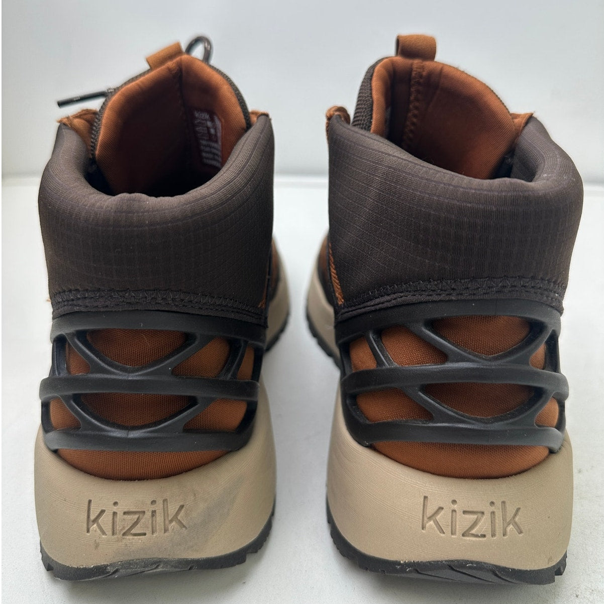 Kizik Wasatch Mid Caramel Cafe Slip-on Hiking Boots Men's 8.5 / Women's 10